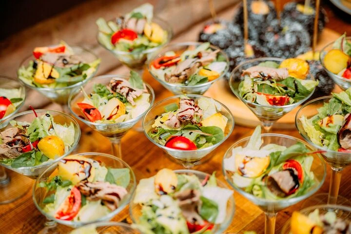 catering food